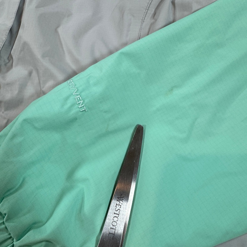 The North Face DryVent Rain Jacket Women's S Grey Mint Green Hooded Gorpcore - Picture 4 of 10